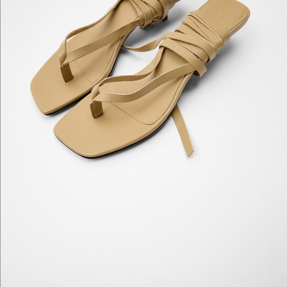 NWT Zara Strappy Heel Leather Sandals Size 7,5, 8. - Picture 2 of 9